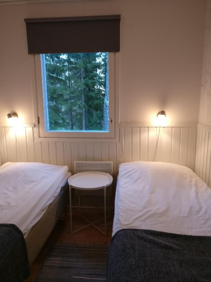 Hjortoe Stugor & Stockhus Finstrom Exteriér fotografie